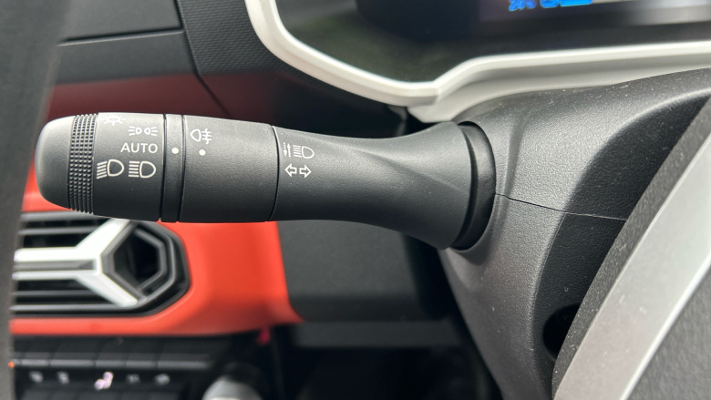 Dacia Spring 27kWh Expression 65 48kW 5dr Auto Electric Hatchback